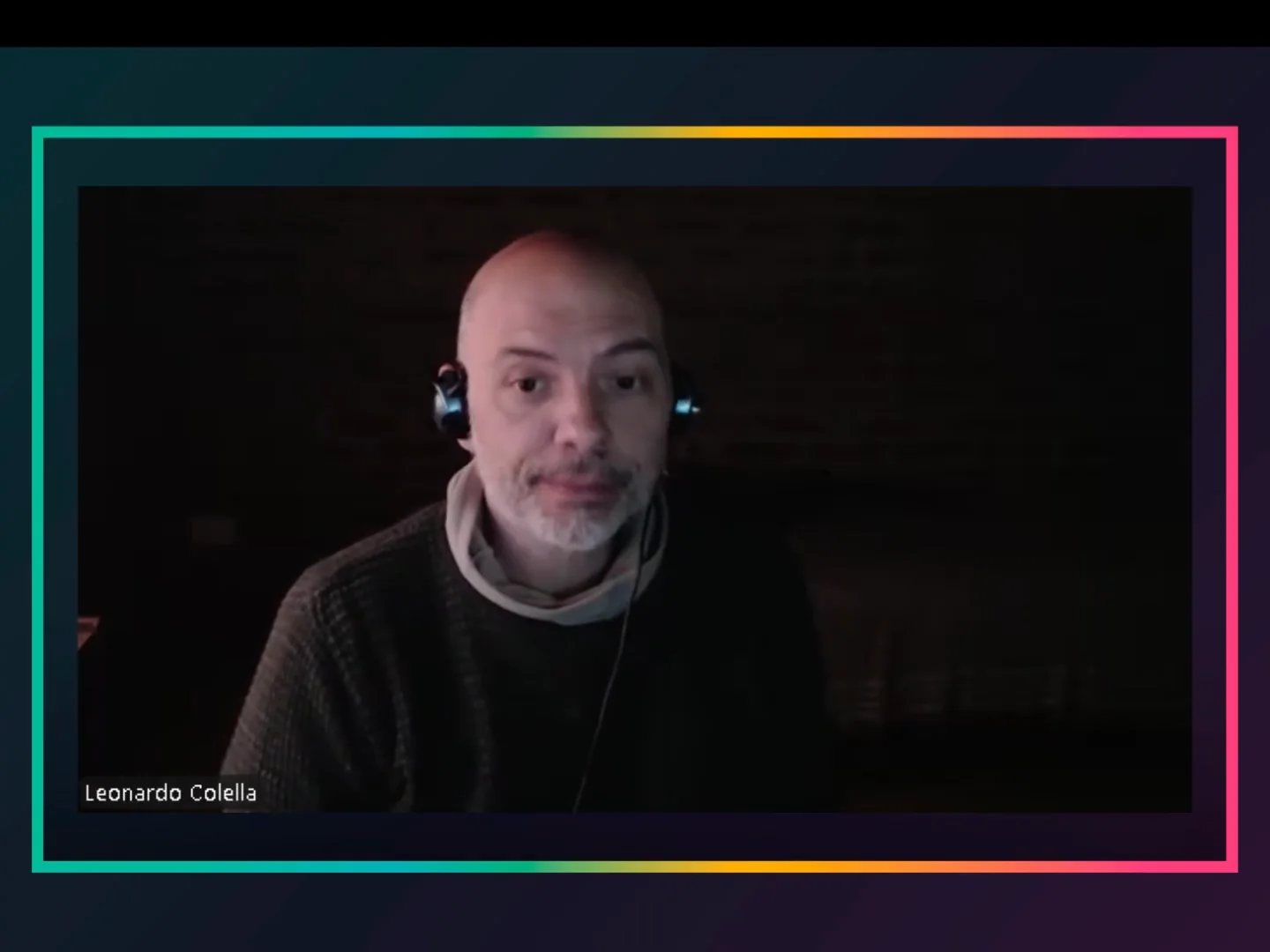 Fotograma de la entrevista de Leonardo Colella en FM Ágora